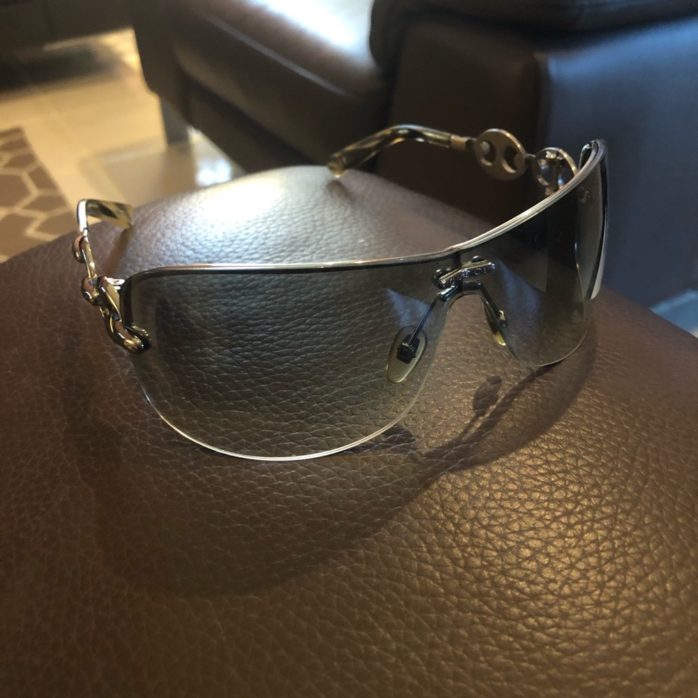 Authentic Gucci Aviator Sunglasses
